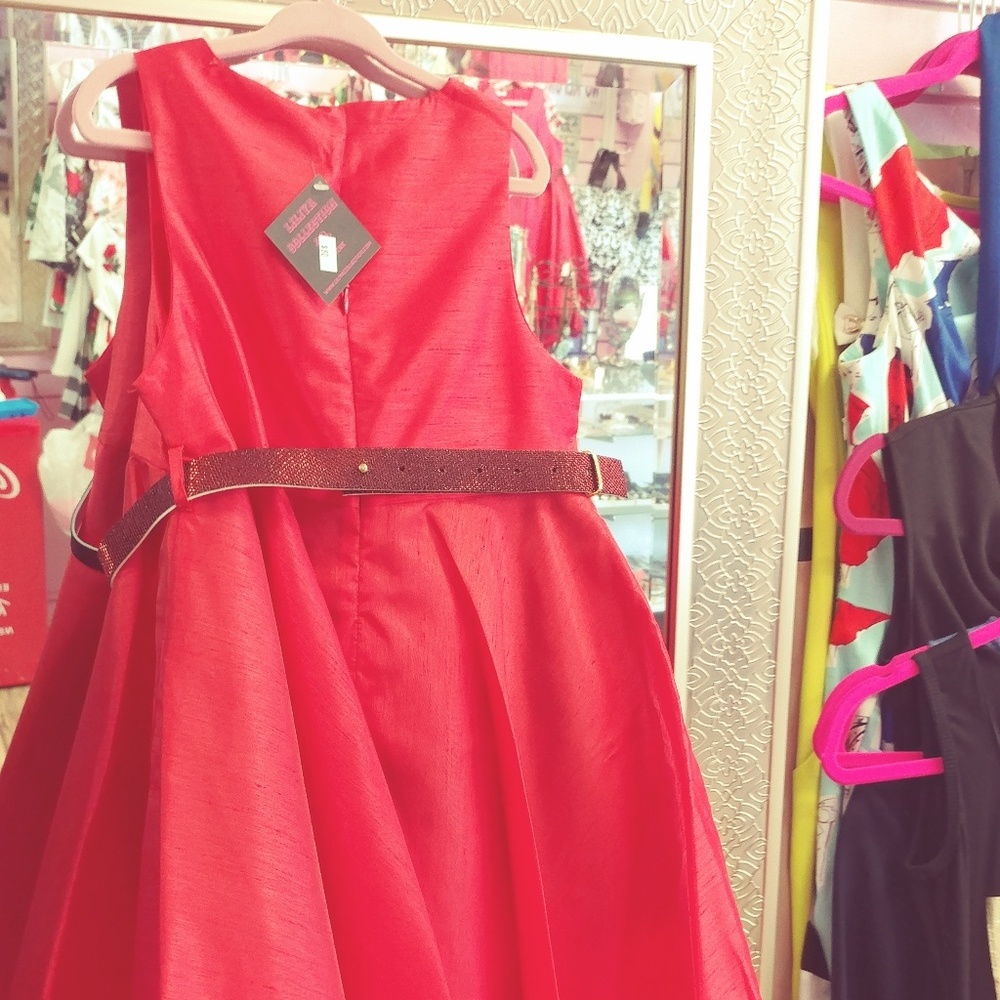 RED GIRL DRESS - Picture 3 of 7